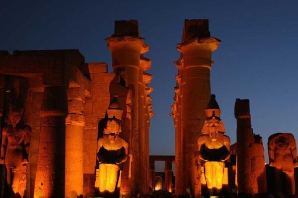 Cairo to Luxor Tour by Flight: Valley of Kings, Karnak & Ancient Thebes