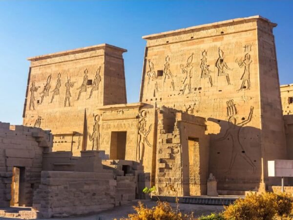 Abu Simbel Tour from Aswan: Overnight Stay, Evening Show and Sunrise Temples